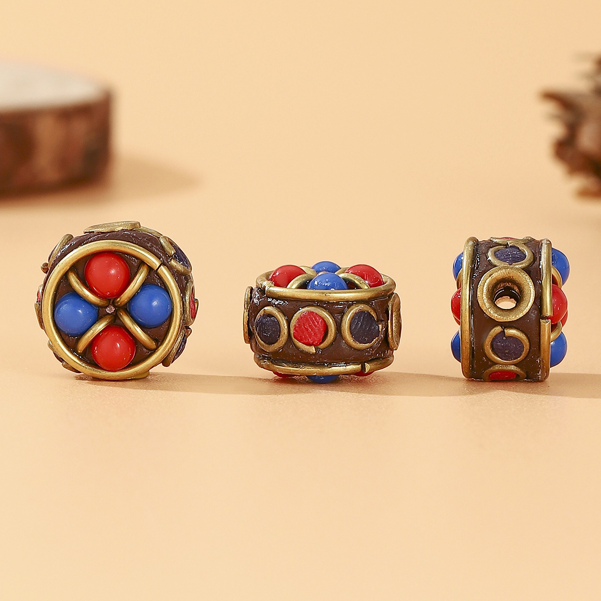 Retro Chinese-style Tibetan Nepalese copper beads inlaid with red and blue beads, bucket beads, DIY jewelry accessories, backlit clouds with partition beads pic 3