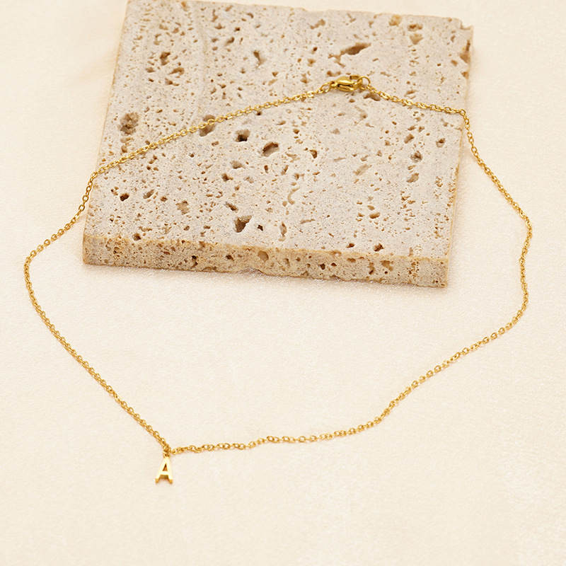 A new cross-border stainless steel necklace with 26 English letters from Europe and America, featuring a fashionable and simple letter pendant and collarbone chain pic 11