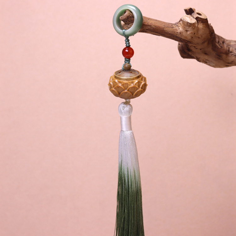 White, yellow and green Bodhi running ring pendant with tassel prayer beads pendant accessory, hand-held pendant with tassel hand-held prayer beads pendant pic 5
