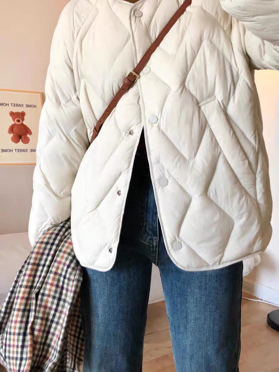 2025秋冬短款菱格圆无领轻薄羽绒服女士内胆白色鸭绒时尚休闲外套详情20