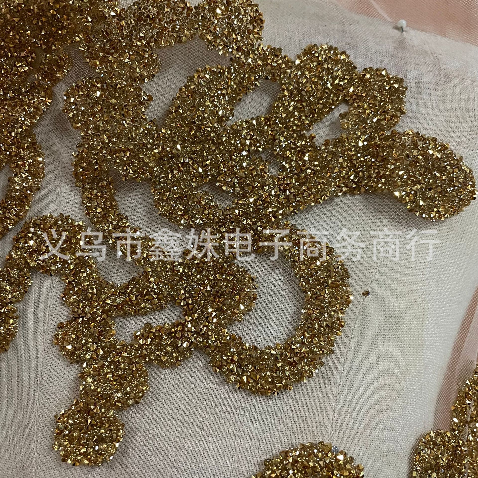 New heat transfer printed rhinestone fabric patch creative snowflake-shaped patch for clothing, hats, scarves and decorative fabric patches pic 2