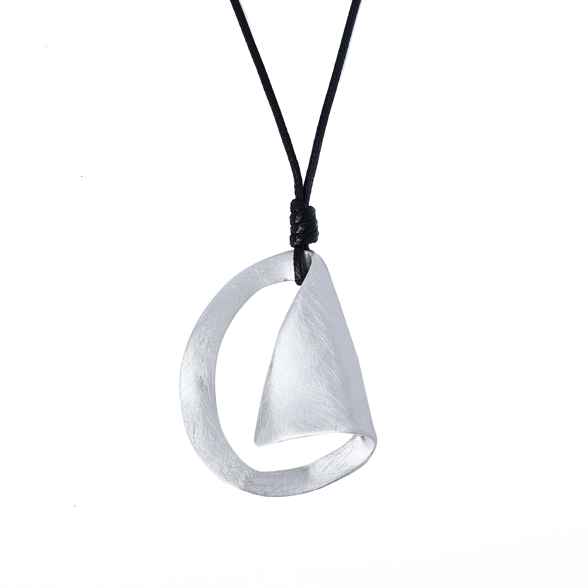 跨境亚马逊爆款流行欧美几何形时尚短款女士金属锁骨链吊坠短项链详情6