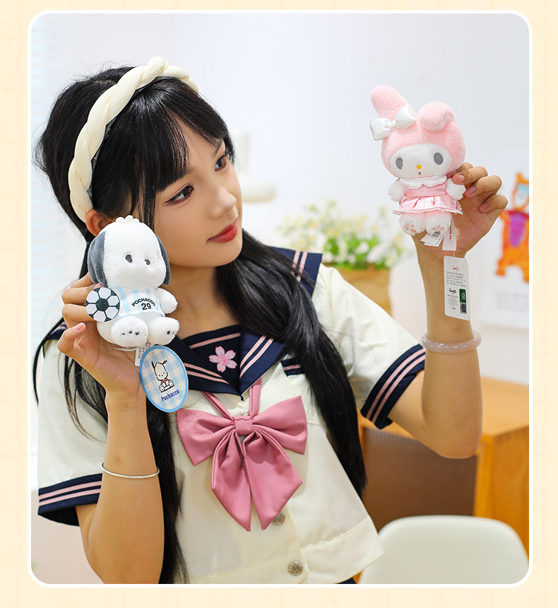 正版三丽鸥hellokitty毛绒挂件kt凯蒂猫小玩偶公仔钥匙扣书包挂饰详情8