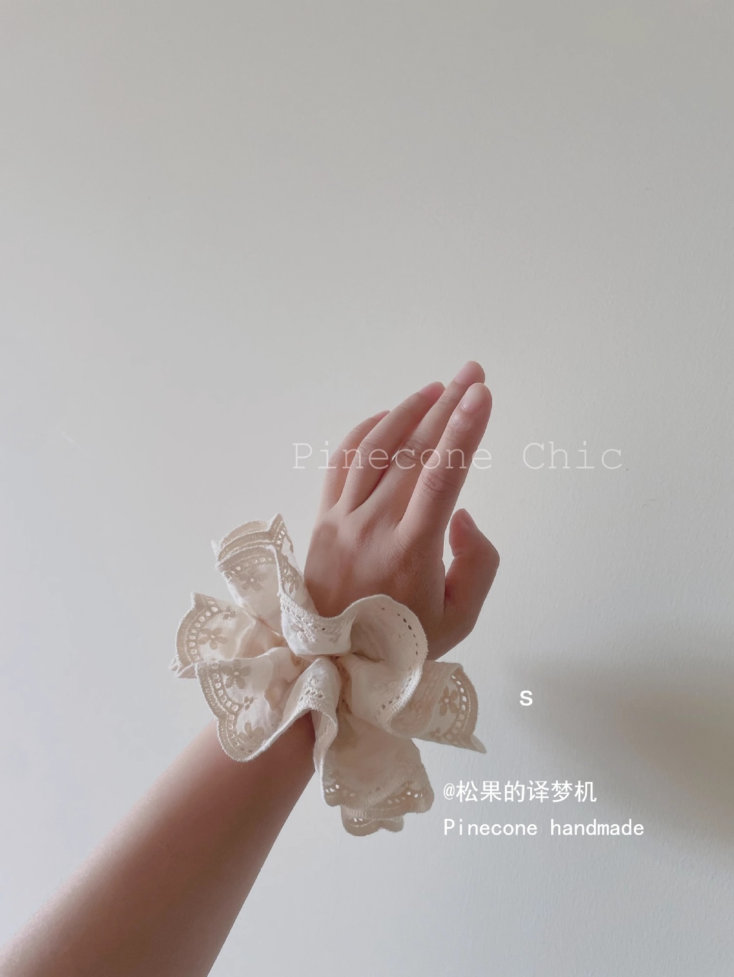 Pinecone retro princess-style French double-layer adjustable heavy industry milk white embroidered lace fluffy hair band pic 47
