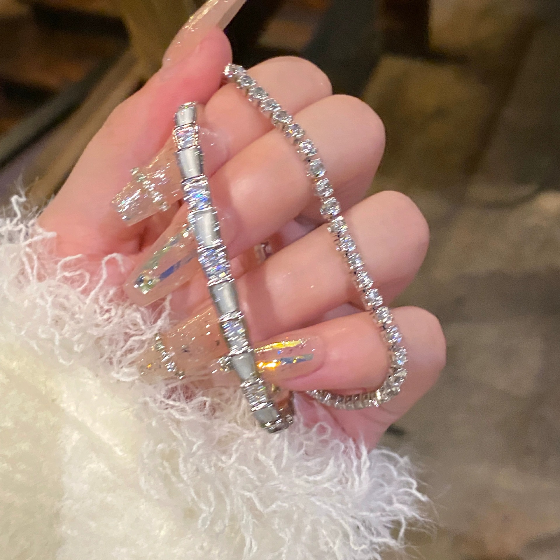 Snake-shaped bracelet, spirit snake sparkling diamond texture bracelet for girls, zircon light luxury, fashionable and exquisite silver bracelet, open jewelry pic 2