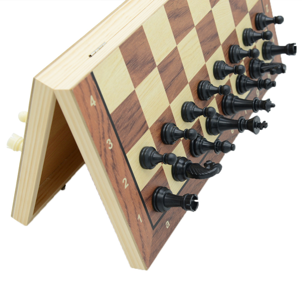 Wooden magnetic plastic chess pieces, foldable educational board game toys, direct sales, cross-border pic 6