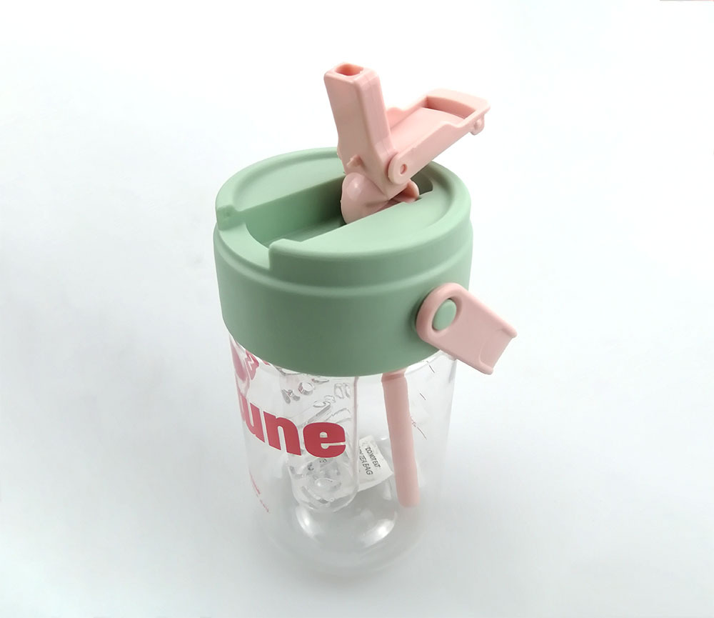 宝宝卡通水杯 婴幼儿学饮水杯  高颜值大容量带吸管茶水分离可爱杯子学生 babycare详情7