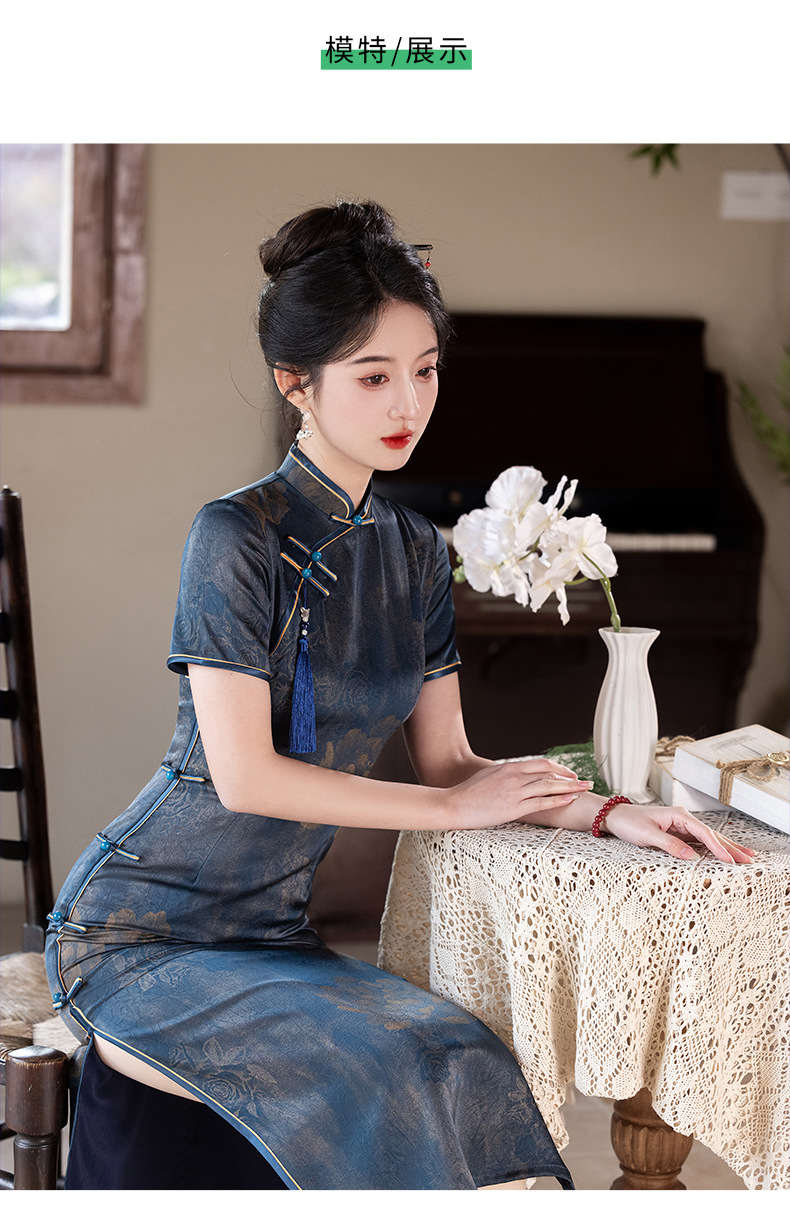 The new Spring/Summer 2025 cheongsam is a high-end, elegant, long and form-fitting dress suitable for daily wear by women pic 9