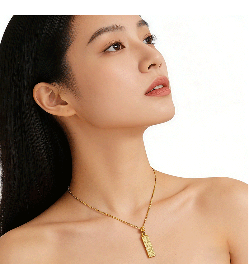 Hyacinth碎碎冰四方来财小金条吊坠项链女款时尚个性气质高级感锁骨链颈链详情9