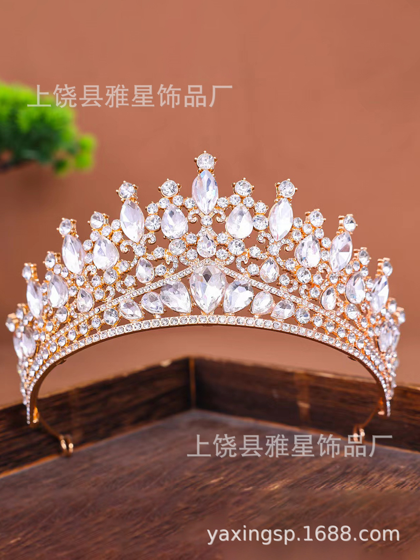 New cross-border large crown headwear for European and American brides, princess and queen wedding dress crowns, alloy large headwear pic 12