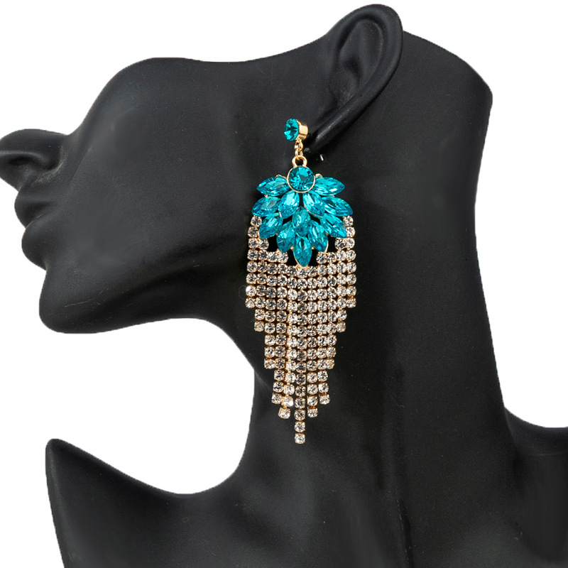 2025 European and American cross-border retro rhinestone tassel earrings, wedding and dinner accessories for brides, diamond-encrusted earrings, versatile and elegant feminine accessories pic 6