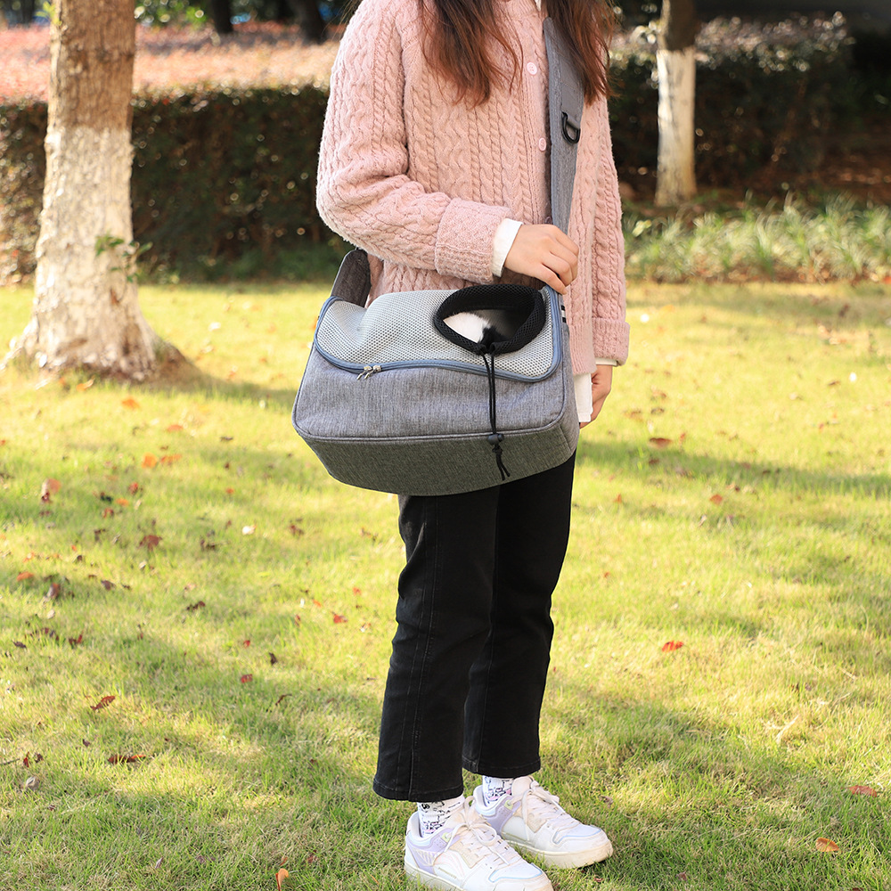 Rongka Pet Cross-border Dog and Cat single-shoulder crossbody pet bag Breathable mesh fabric Portable cat bag for travel pic 7