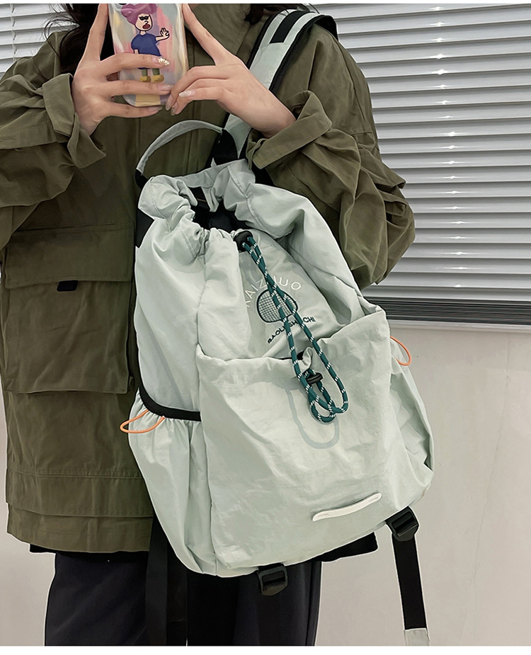Wholesale and customization of large-capacity, simple and versatile backpacks for women, fashionable and lightweight travel bags for sports women pic 10