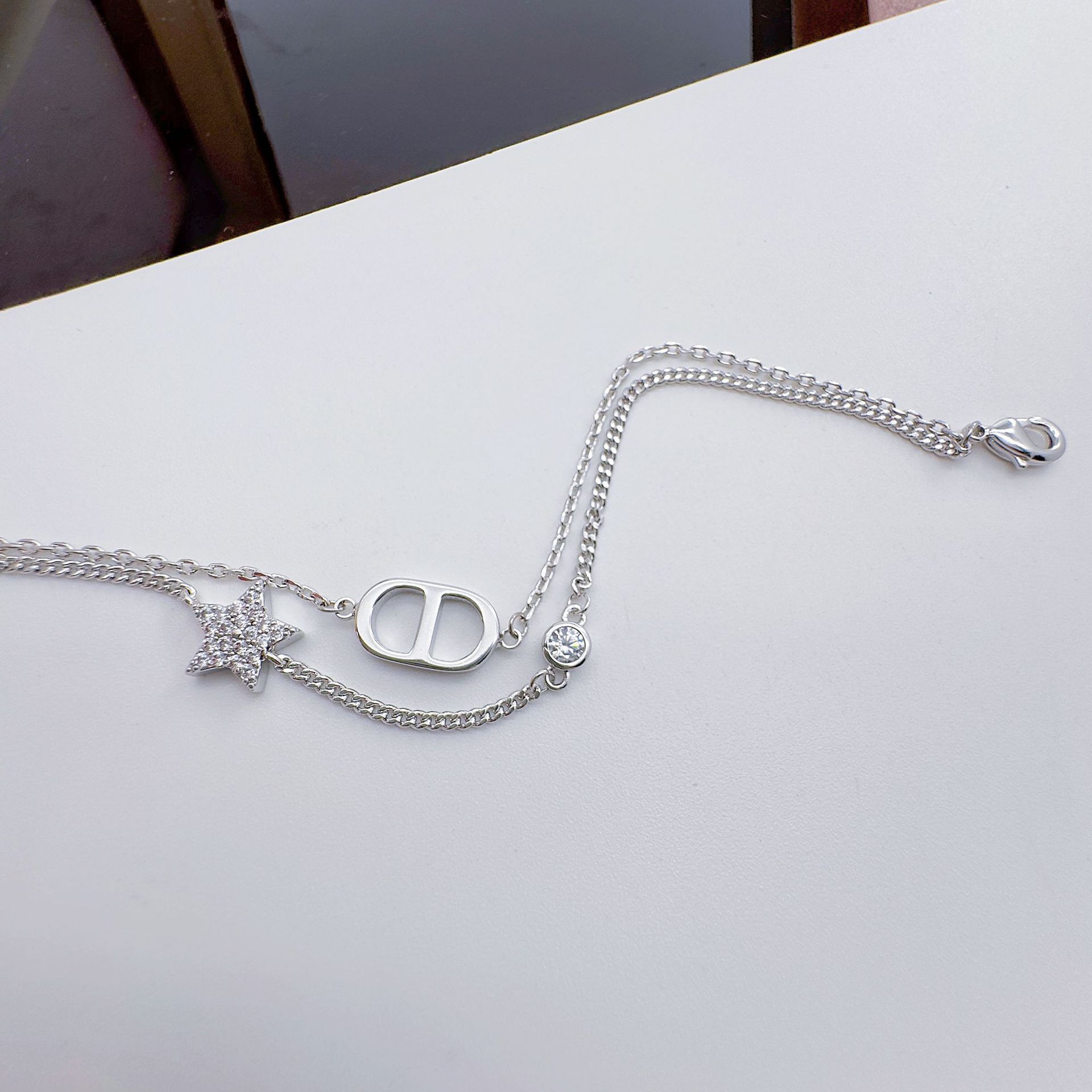Celeste celeste niche nuevo premium sense pulsera ligera palabra de lujo nose de cerda estrella con diamantes doble estilo europeo y americano pic 8