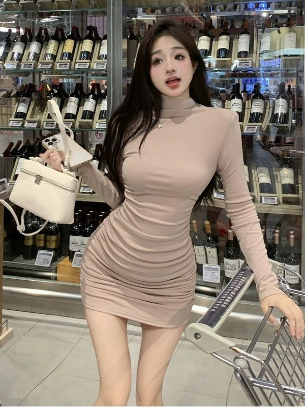 辣妹半高领长袖连衣裙女秋冬季修身包臀裙内搭打底裙纯欲风短裙子详情7
