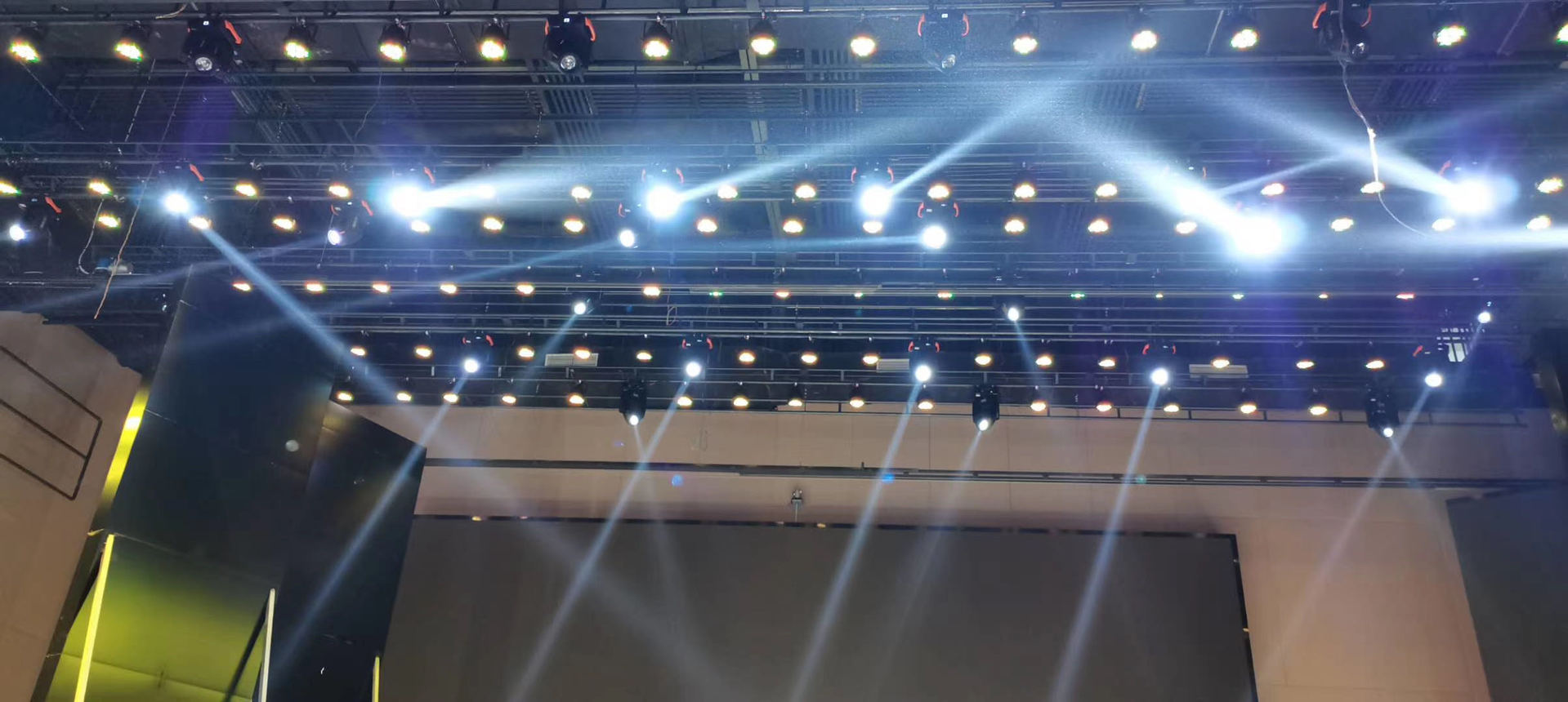 舞台电子星光机喷花机户外特效机电子礼花机开业庆典气氛机详情10