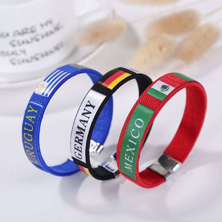 Customized cross-border Saudi Arabian club fan sports wristbands, football silicone wristbands and rubber wrist straps pic 21