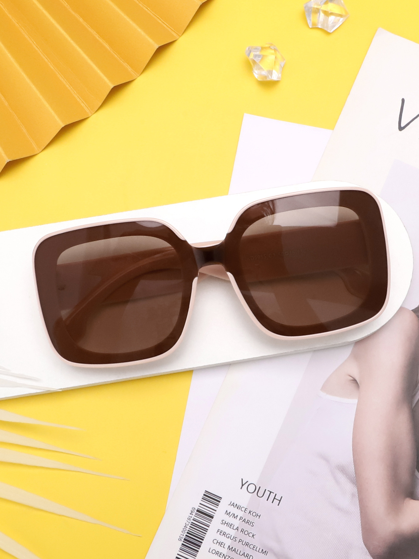 新款ins同款个性方形苏格兰纹摩登太阳镜欧美街拍墨镜女小方框详情13