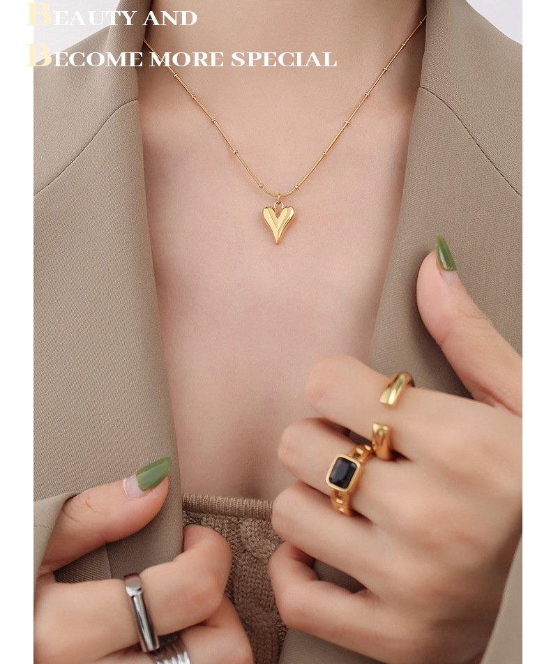 French ins trend cold style light luxury fashion simple heart-shaped necklace, titanium steel plated with 18K real gold, P575 pic 27