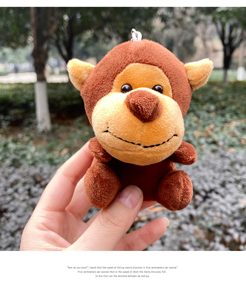 Wholesale of cross-border forest and jungle animal pendants, cartoon dolls, plush toys, backpacks, car keychains and dolls pic 6