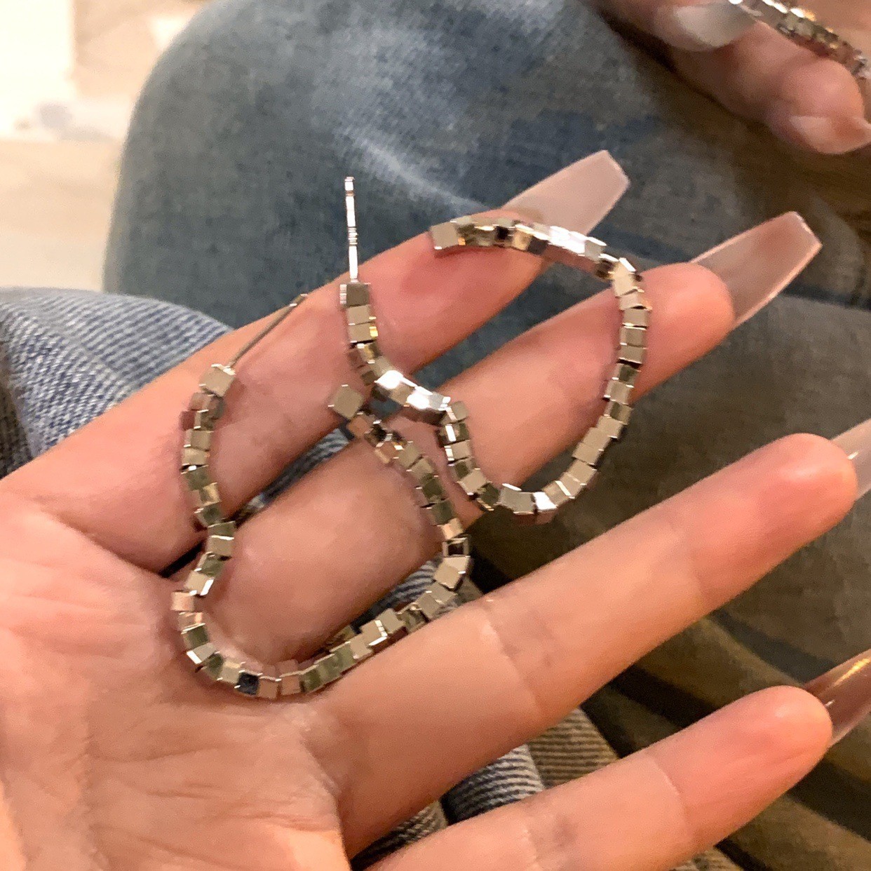 日韩精致简约耳圈爆款时尚百搭高级感素圈耳环气质通勤冷淡风耳扣详情43