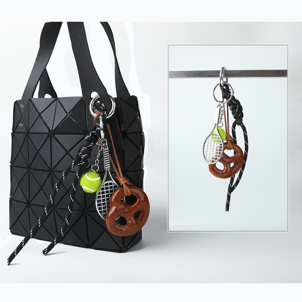 Cross-border bag pendants, accessories, cross-border keychains, retro gold tennis rackets, MIU-style woven ropes, DIY pic 2
