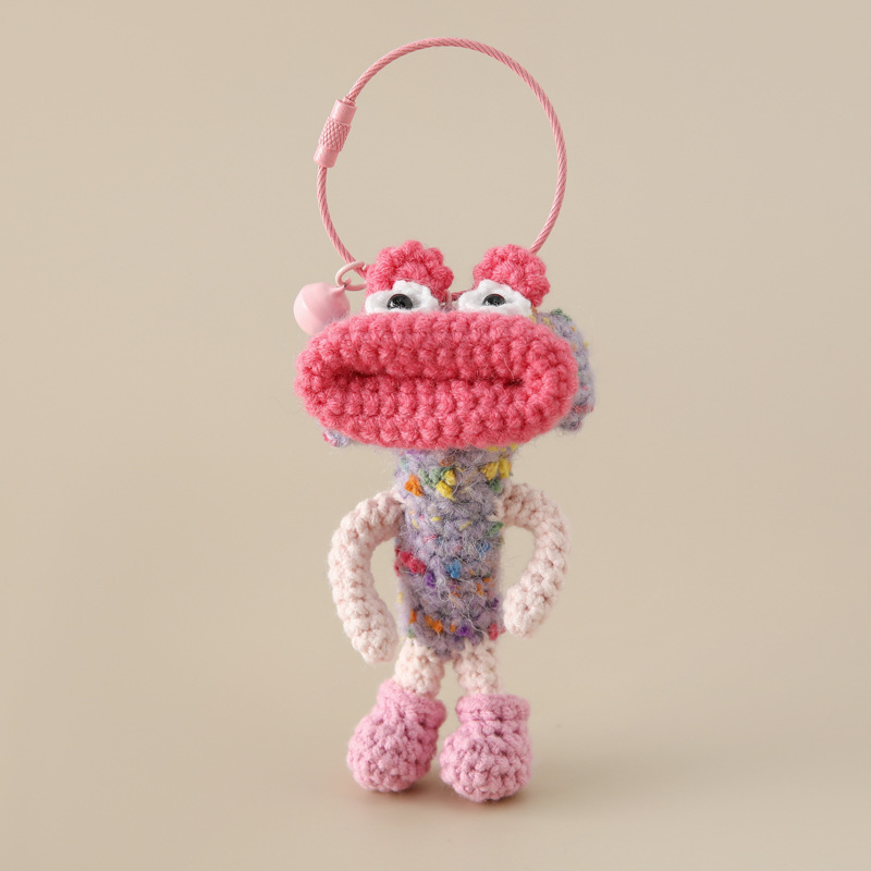 课堂知识创意学生英文字母毛线钥匙扣26个字母挂件手混线包包挂饰详情21