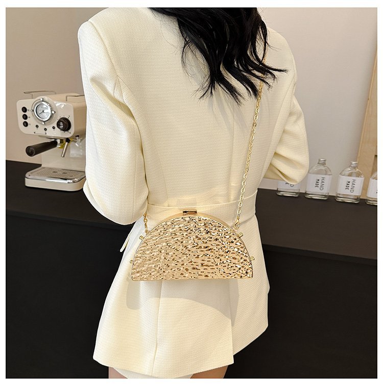 晚宴包金属2024夏季新款盒子女包链条单肩斜挎包褶皱跨镜女手机包详情114