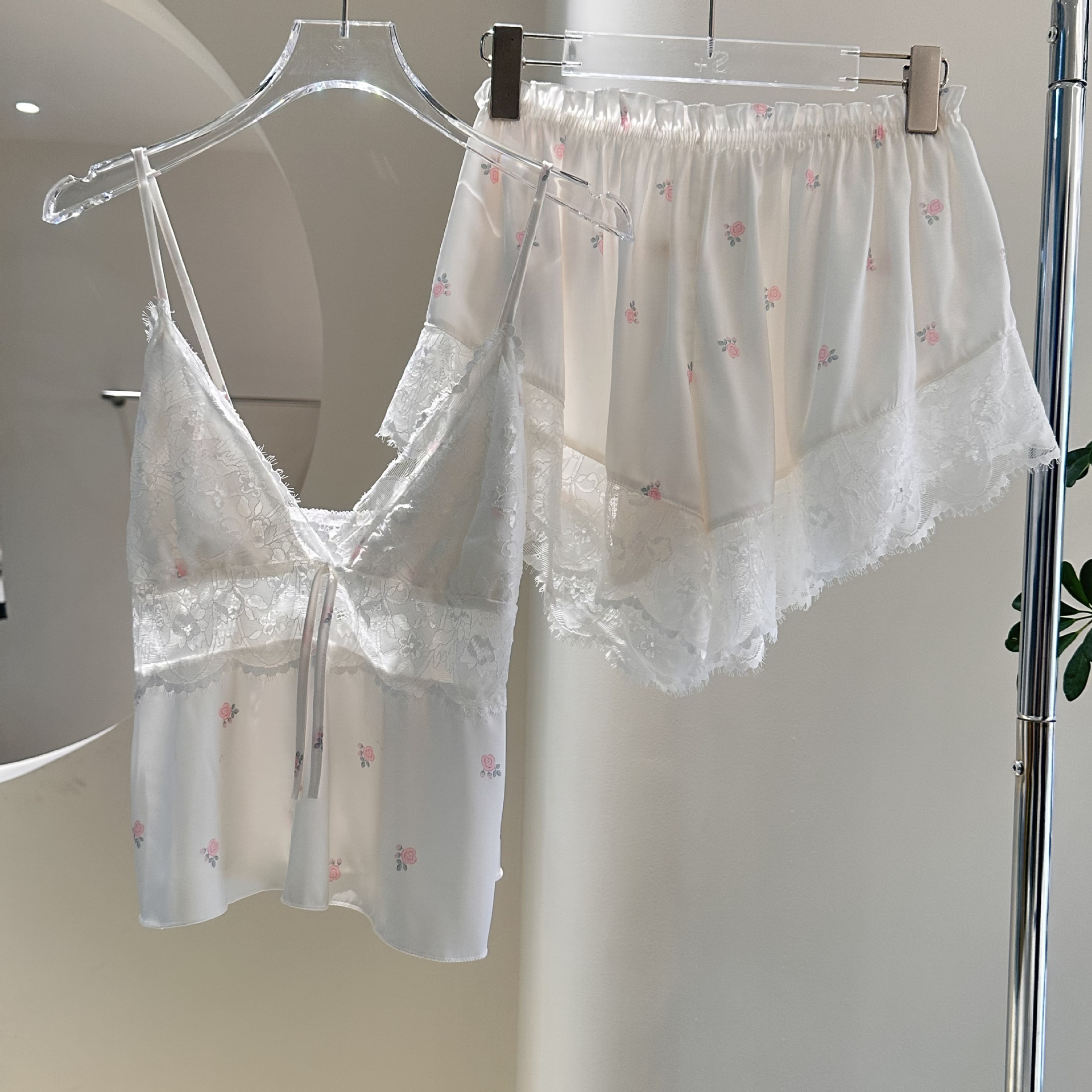 Ice silk pajamas for women, summer girls, pure desire, halter shorts, home wear set, pajama for women, pink and sexy home wear pic 19