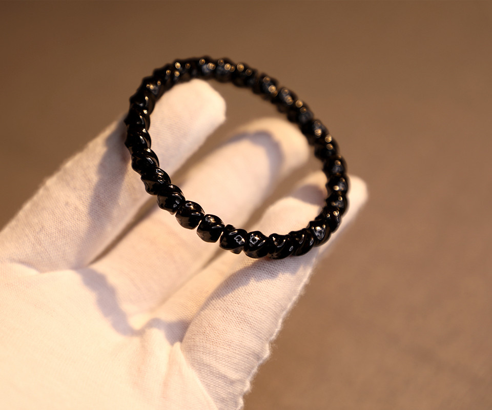 7*6mm premium Indonesian black gold coconut shell twisted bracelet, 108 handcrafted coconut shell bucket beads and Buddhist prayer beads pic 5