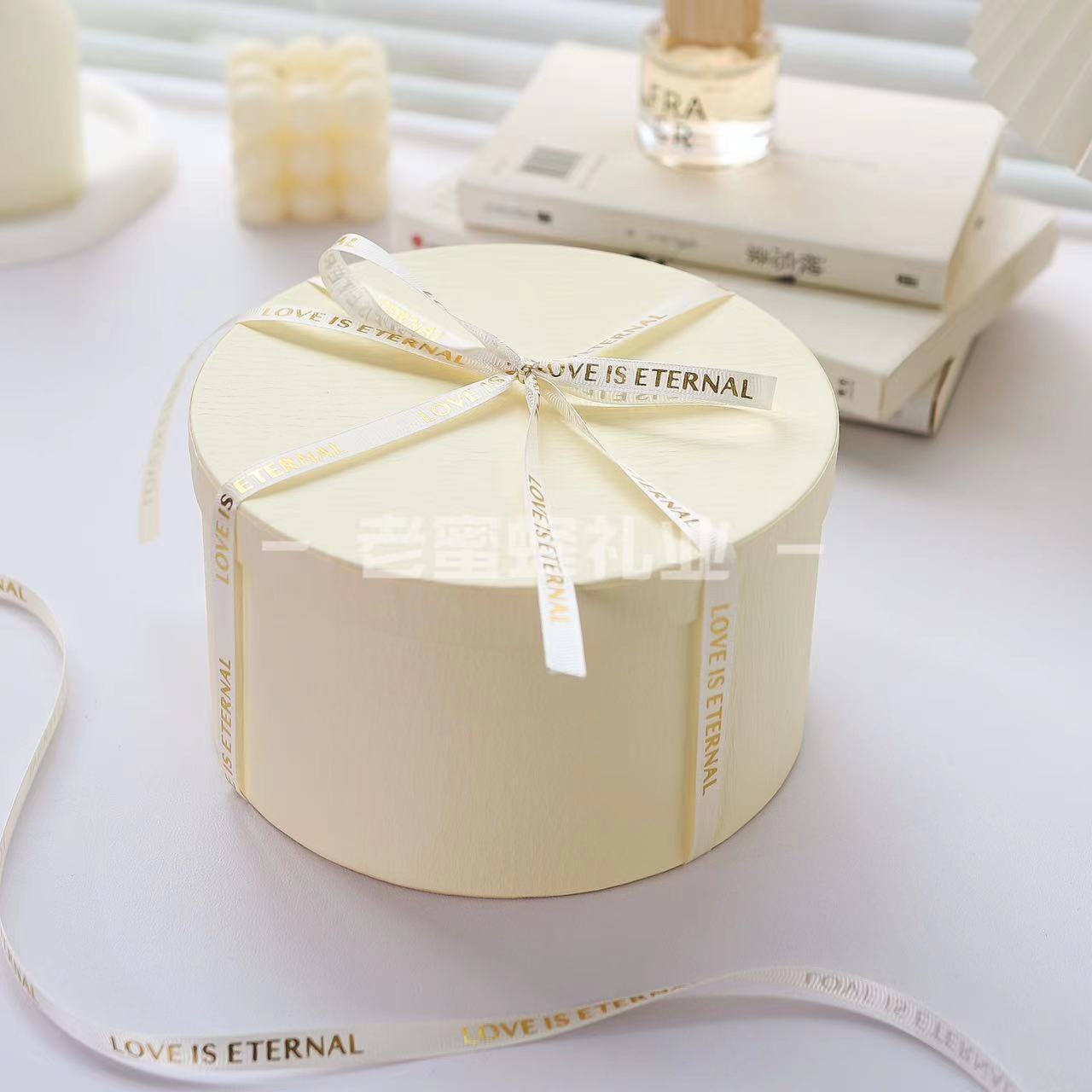 圆形牛皮纸盒圆形伴手礼盒子礼物盒礼品盒圣诞包装盒饼干烘焙包装详情21