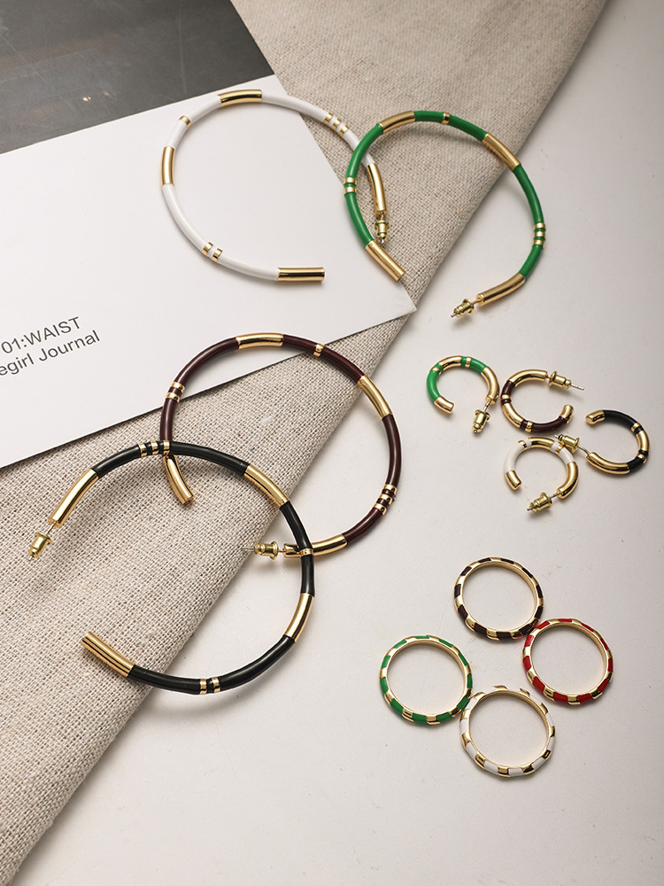 C形珐琅圈圈拼接耳环女法式轻奢小众设计感复古气质银针撞色耳圈详情18