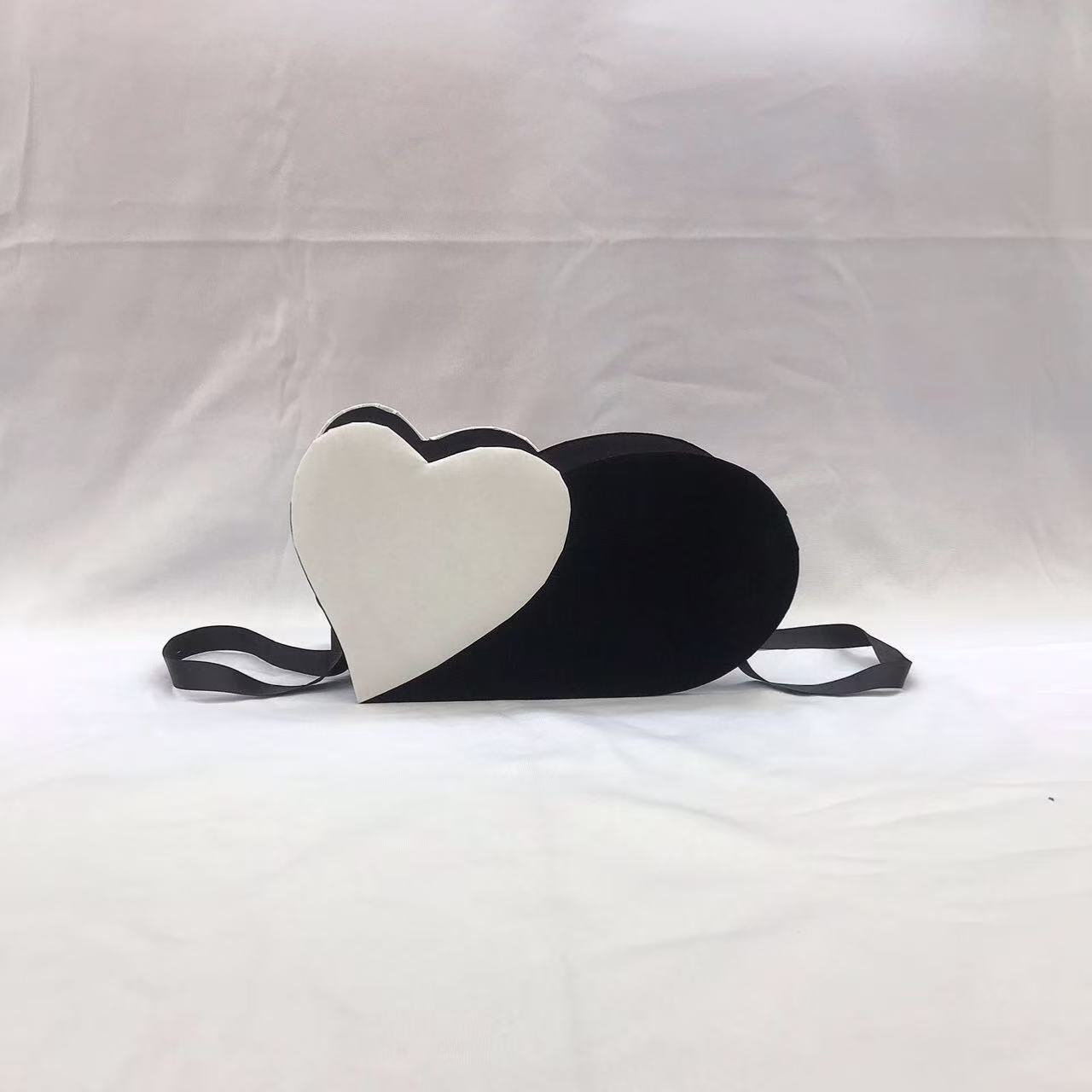 Оригинальная коробка с сердечками, портативная коробка с сердечками, коробка с цветами, букет подарков pic 13