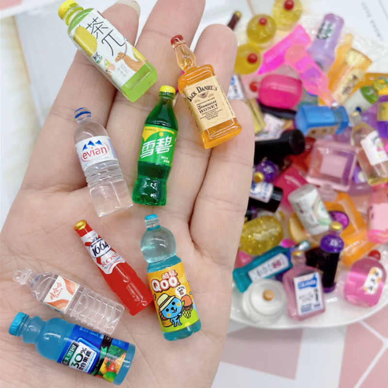 Independent wine bottles, blind bags, resin food and play bottles, mini food and snack models, role-playing decorations and ornaments pic 9