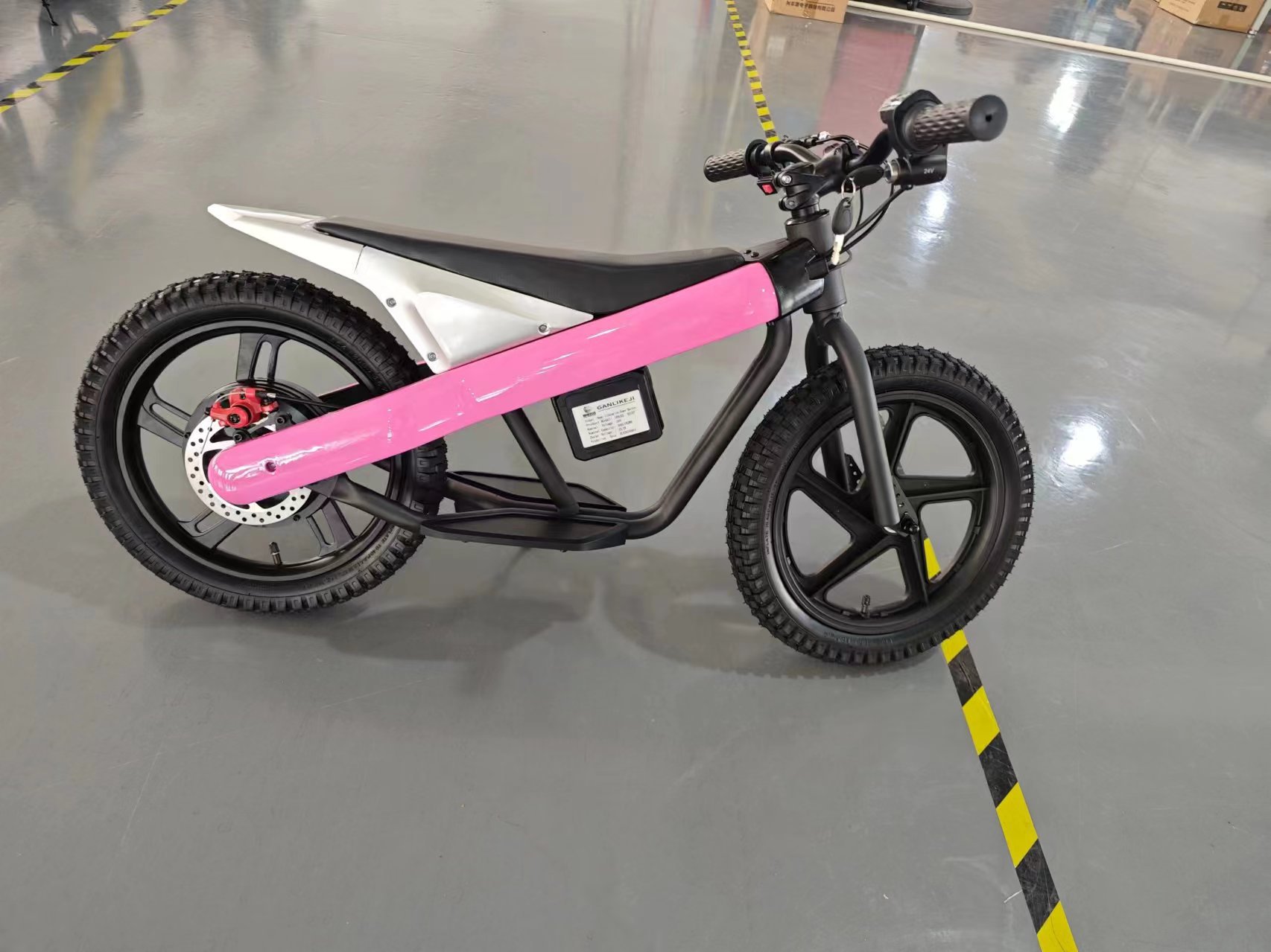 儿童电动车滑步车平衡车Balance Bike Ride On Toys Kids scooter详情28