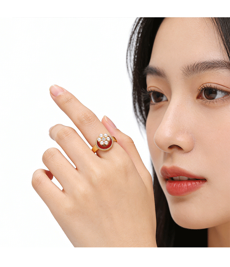 Hyacinth red oil-dripping pearl ring for women, a niche design with a high-end feel, is a fashionable and skin-whitening ring for the New Year 2026 pic 6