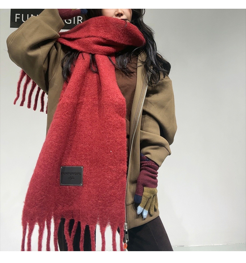 Autumn and winter Ankela Red Wool Scarf for women, new solid color thickened warm scarf, high-end, simple and versatile shawl pic 18