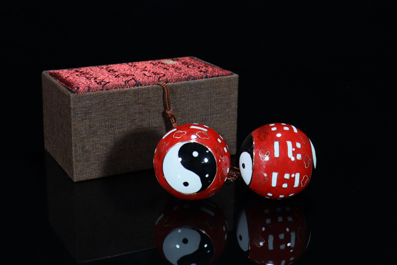 Premium gift box set of Beijing Cloisonne handball outer craft cultural gift Cloisonne low-temperature fitness ball pic 4