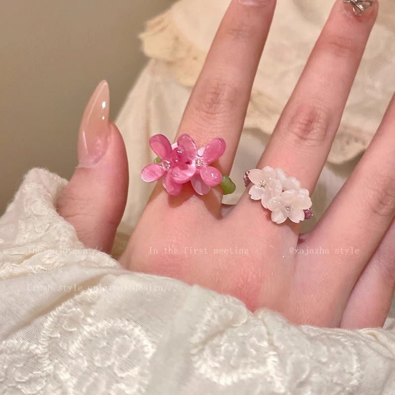 Violet flower ring, new Korean-style index finger ring for girls in early spring, elastic beaded, stacked ring for best friends pic 2