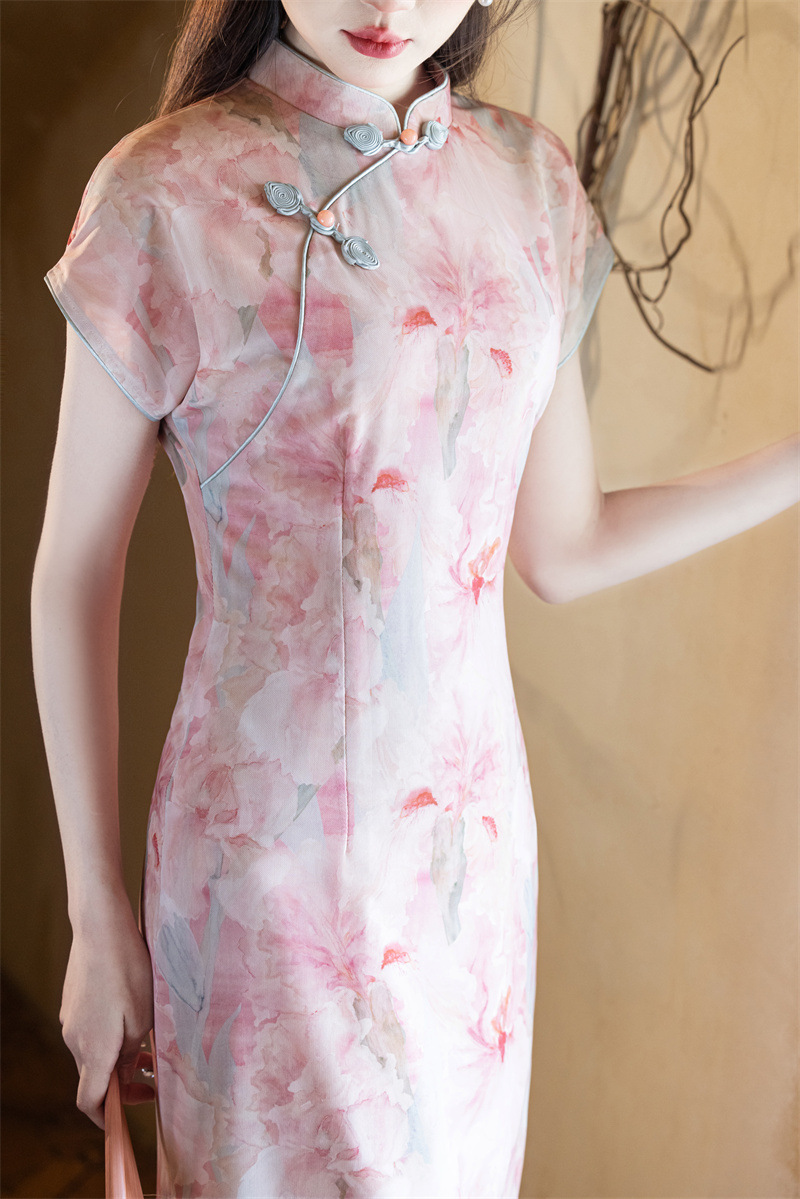 The new Chinese style of traditional Chinese style improvement 2025 Spring/Summer new mesh sleeved dress is suitable for young ladies to wear daily in cheongsam pic 15