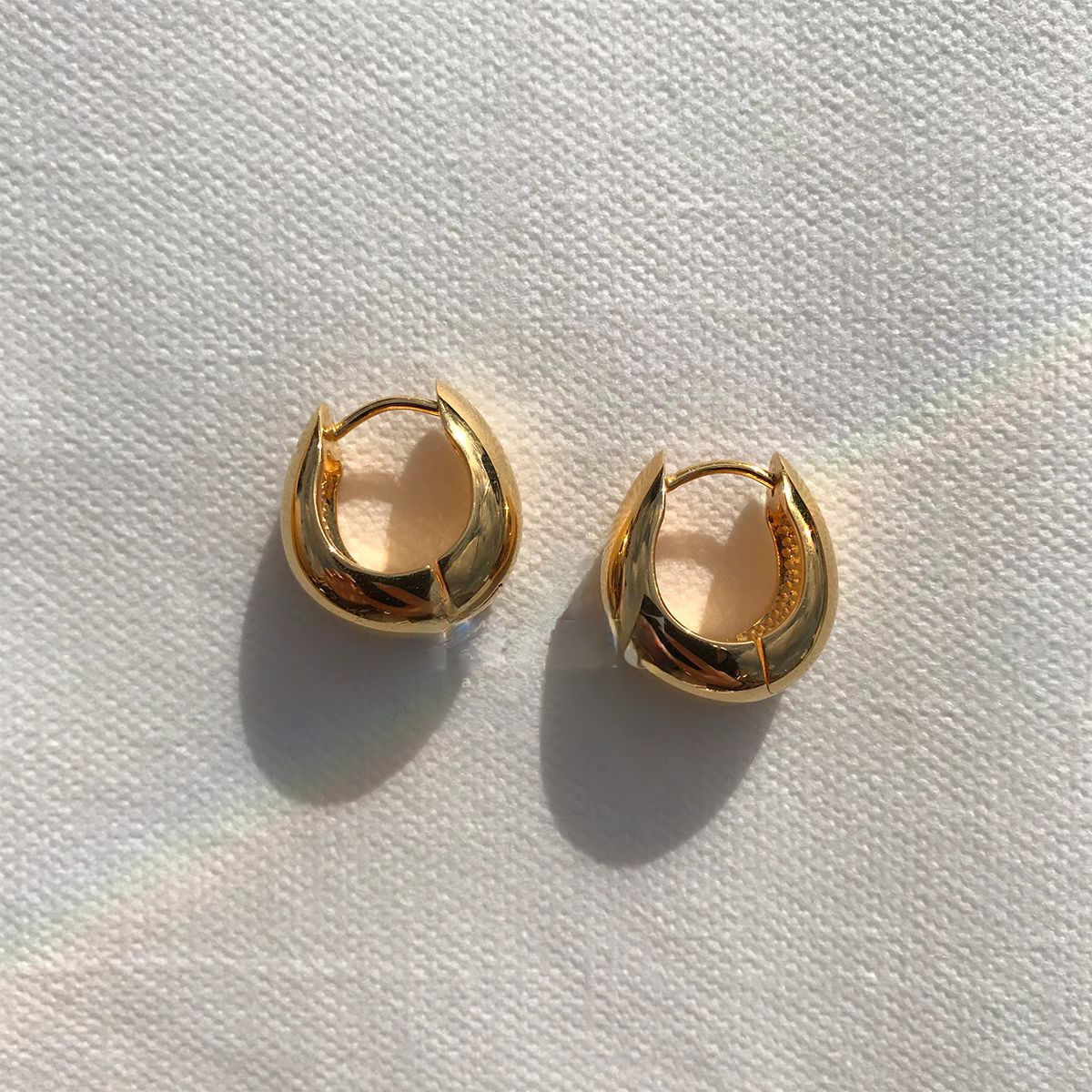 HAlu*系列精致耳圈耳钉 法式素圈小众慵懒风锆石小巧精致圆圈耳钉详情7