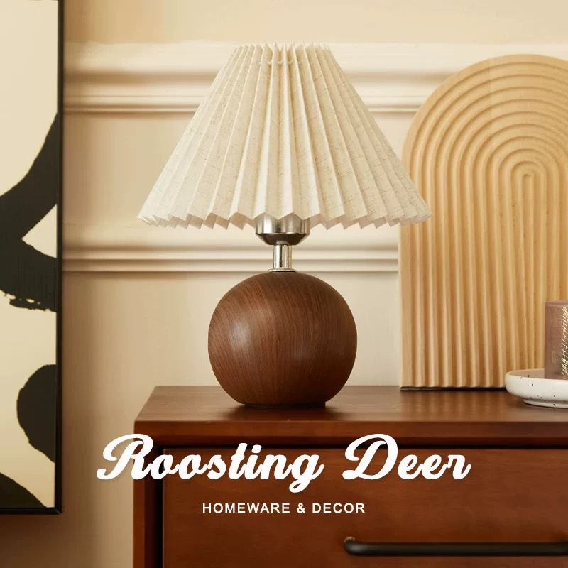 Pleated table lamp, ins Nordic ceramic bedside lamp, warm, romantic, simple, ins style, girlish, high-end and retro pic 1