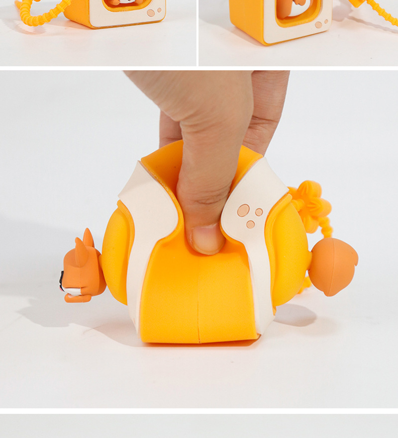 卡通动物硅胶捏捏乐食品级儿童减压玩具包包挂饰钥匙扣新奇特玩具详情13