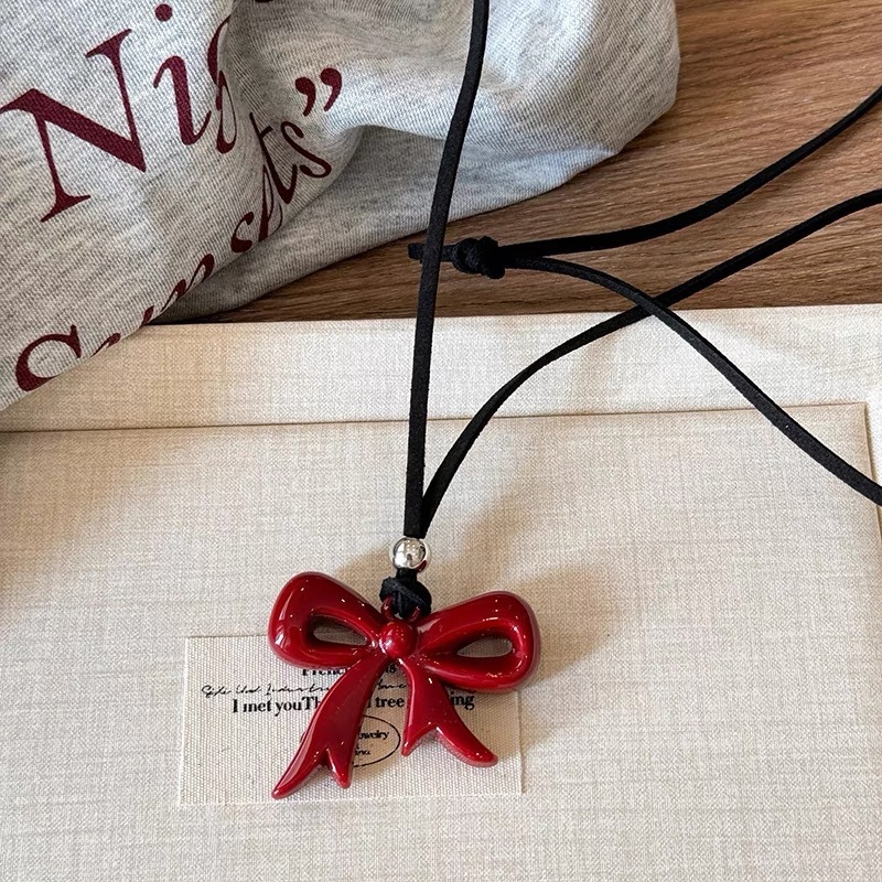 Maillard retro necklace for women, a new and niche Korean-style sweater chain, a fashionable autumn and winter versatile and high-end necklace for wholesale pic 27
