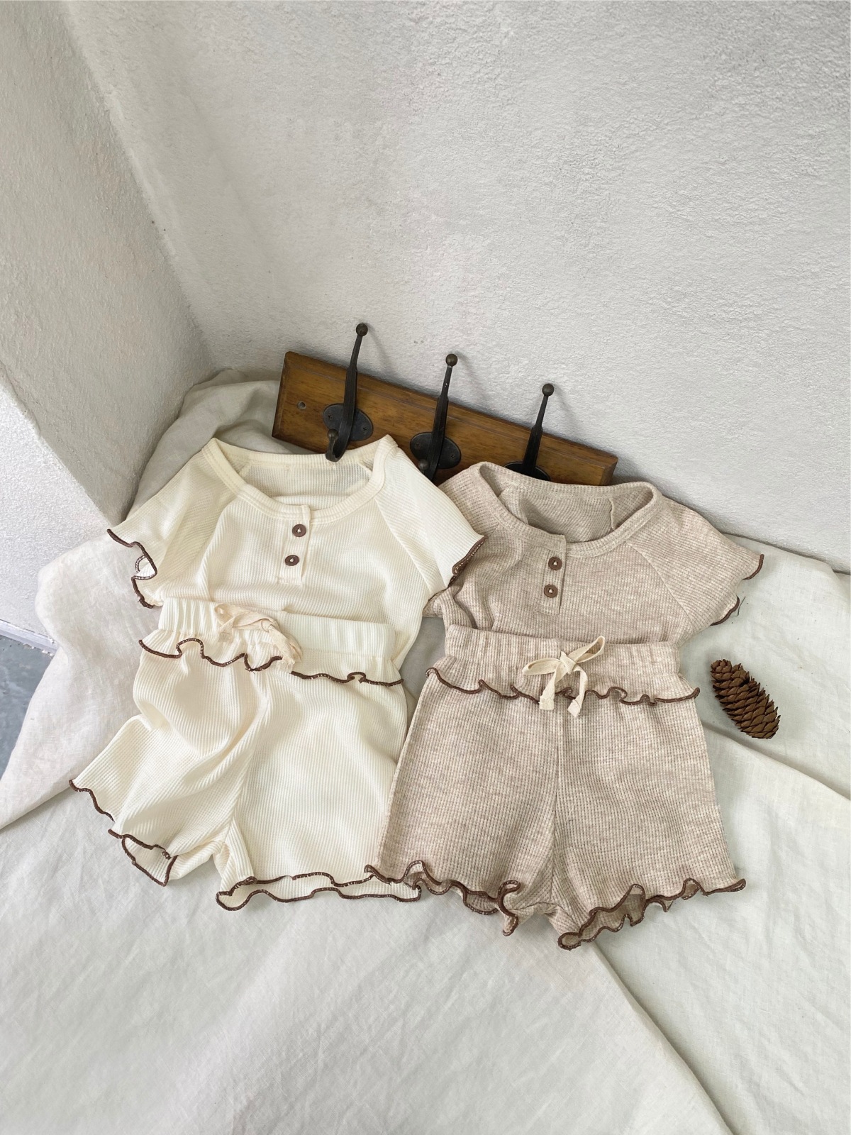 New summer baby Waffle wavy fringed short-sleeved T-shirt + shorts two-piece set for girls pic 27