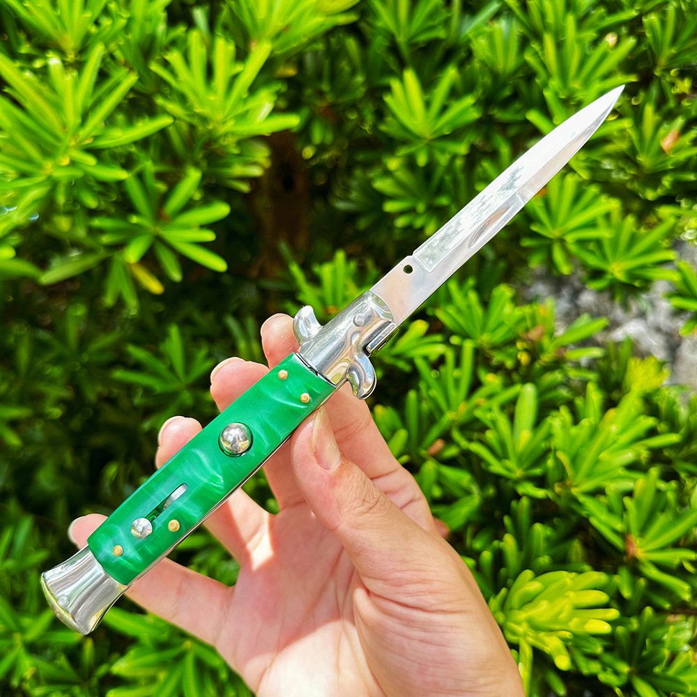 High-quality AK folding knives for cross-border game accessories in stock, with knife cases included. Popular cross-border folding knife handles for playing and viewing pic 9