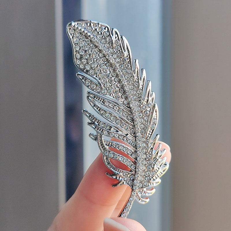 European and American style, full diamond feather brooch, elegant and exquisite brooch, simple and fashionable brooch, retro suit with accessories pic 2