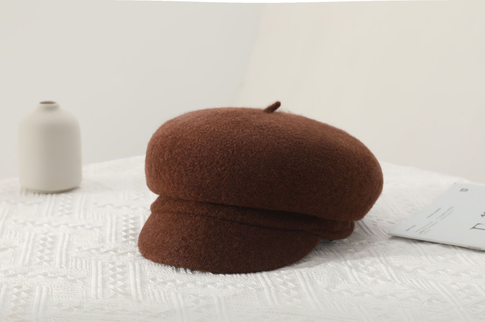 Designer all-wool newsboy cap for women, asymmetrical painter cap for autumn and winter, British style, versatile beret pic 10