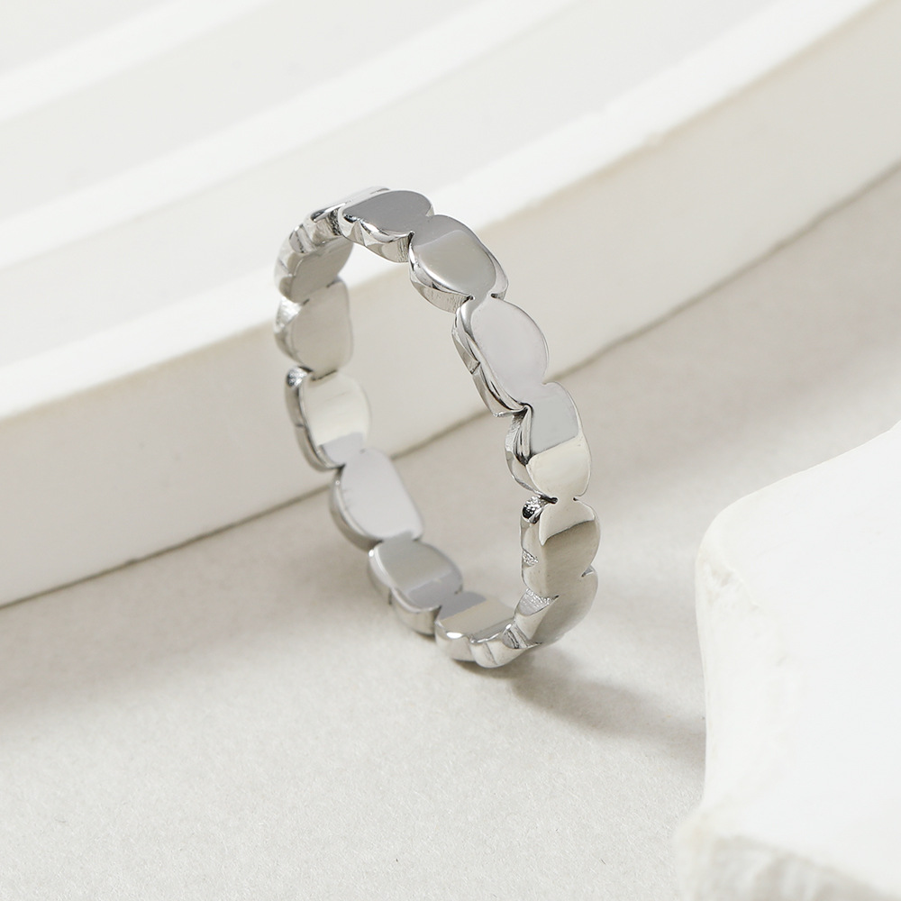 跨境钛钢戒指小众设计切割镂空实心 空心桃心戒指时情侣爱心饰品详情6