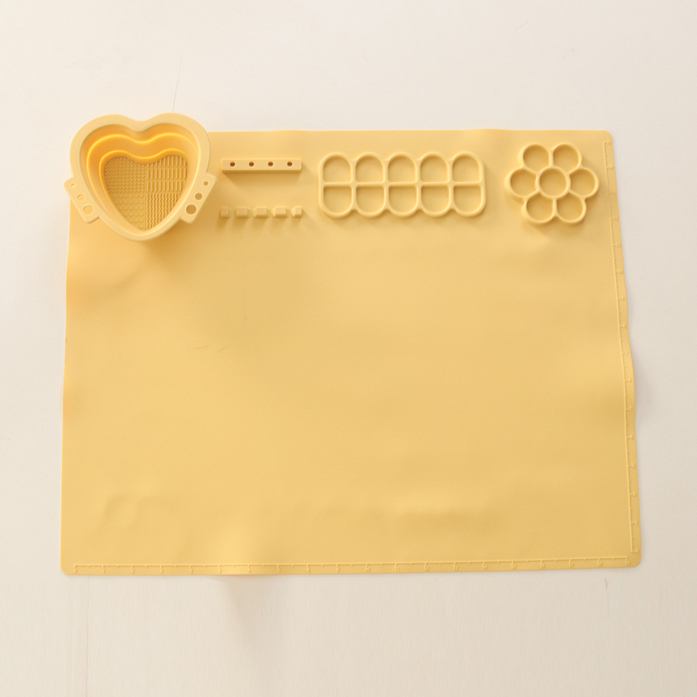 跨境食品级硅胶绘画垫 儿童美术用品 可擦水洗调色画板 多功能涂鸦油画垫 创意绘画工具详情5
